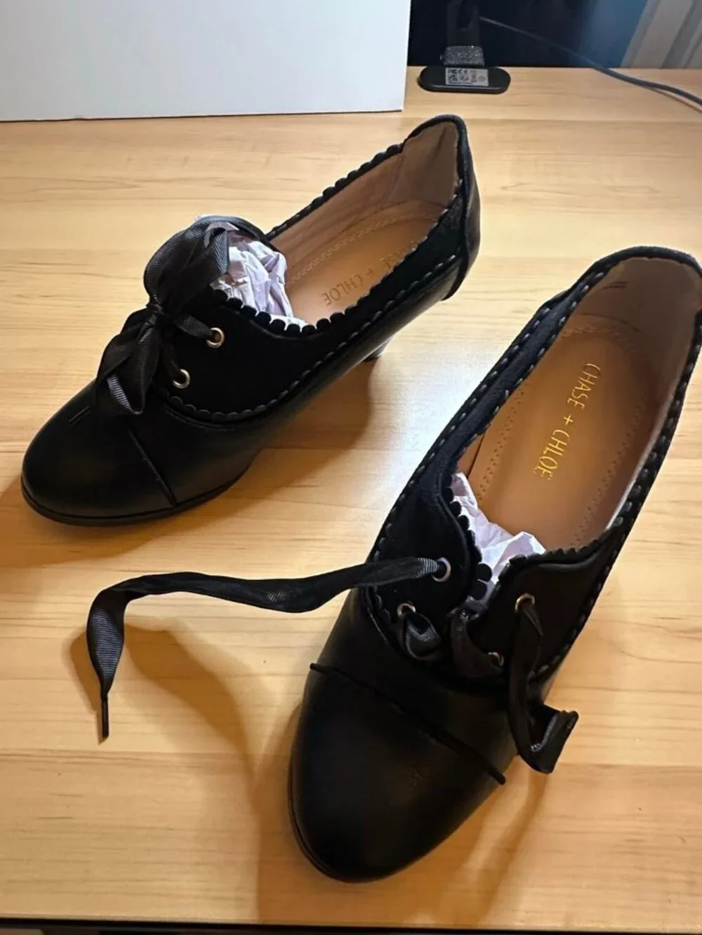 CHASE + CHLOE Dora-7 Womens 10 Black Lace Up Heeled Oxfords Victorian NWB - Picture 3 of 4